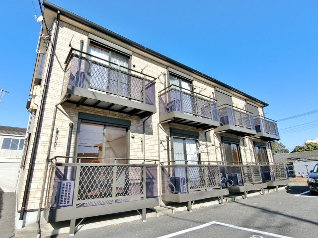 サンヴェール下永吉の外観