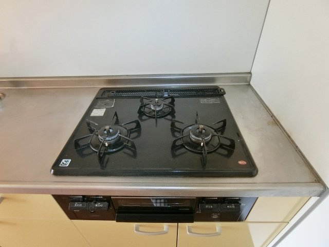 サンヴェール下永吉のキッチン