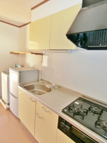 サンヴェール下永吉のキッチン