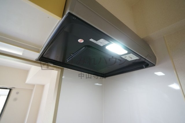 シャルマンコーポ荒牧の洋室