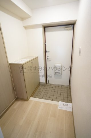 シャルマンコーポ荒牧の玄関