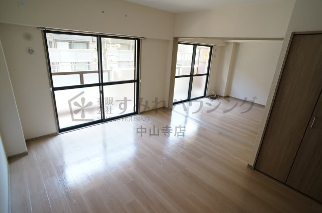 シャルマンコーポ荒牧のバルコニー