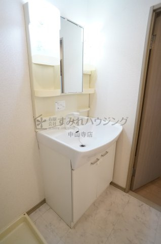 シャルマンコーポ荒牧の洗面所