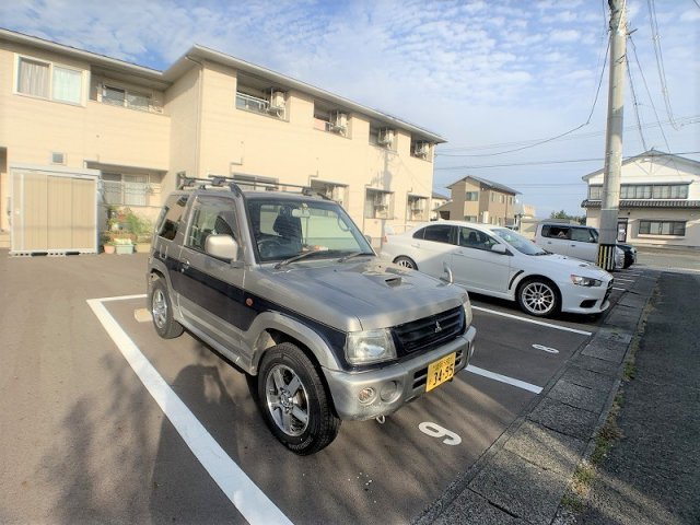 リアンの駐車場