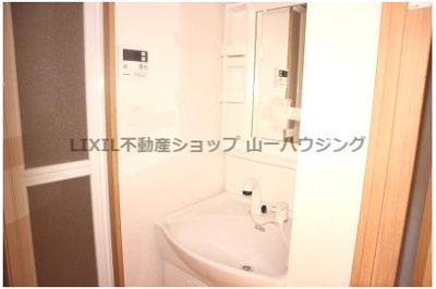 【独立洗面台】 | モンターナ元町 | 洗髪洗面化粧台
