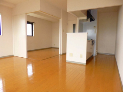 【居間・リビング】 | グランシスサウスウエスト | ※同建物同型別のお部屋