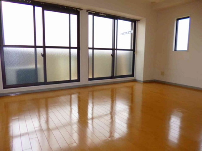 【居間・リビング】 | グランシスサウスウエスト | ※同建物同型別のお部屋