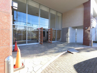 【エントランス】 | アリュール日吉本町 | 横浜市営地下鉄グリーンライン「日吉本町」駅徒歩3分の好立地！