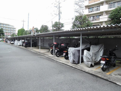 【その他共用部分】 | コトー多摩川 | バイク置場