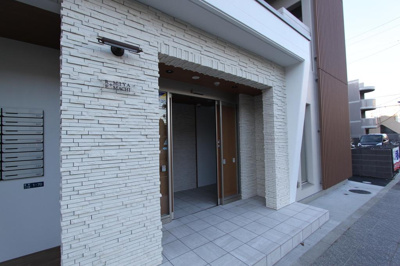 【エントランス】 | リプラス宮町