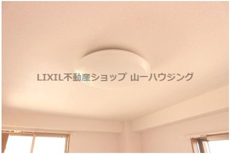 【設備】 | モンターナ元町 | 照明器具