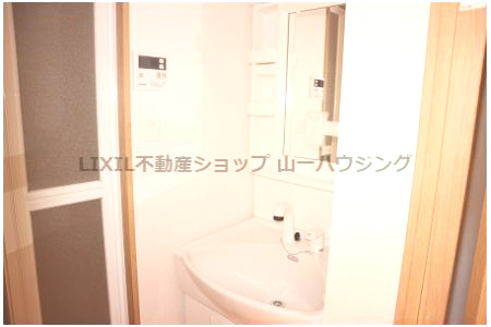 【独立洗面台】 | モンターナ元町 | 洗髪洗面化粧台