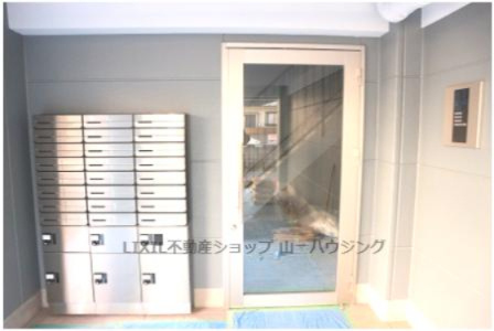 【その他共用部分】 | モンターナ元町 | オートロック入り口