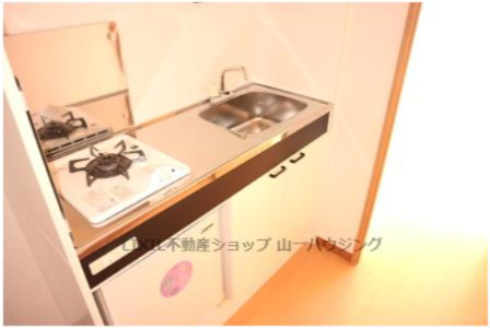 【キッチン】 | モンターナ元町 | キッチン１
