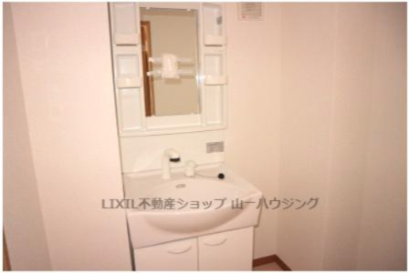 【独立洗面台】 | モンターナ元町 | 洗髪洗面化粧台