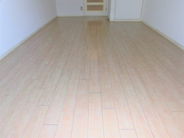 ジョイフルの洋室