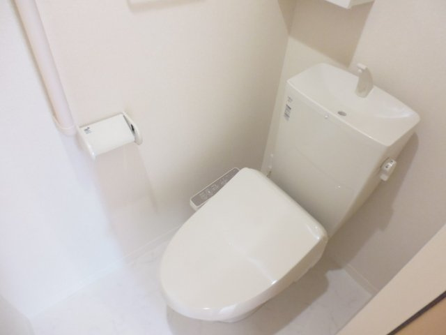 ＧＦＳ中央のトイレ|ウォシュレット