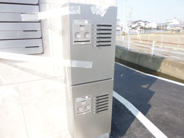 倉敷市中央２丁目の賃貸マンションのその他共用部分|宅配ボックス