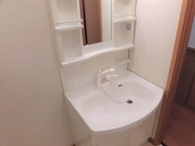 Rapport Bの独立洗面台