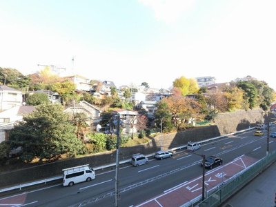【展望】 | 横浜山手高栄マンション | 3階部分からの眺望♪