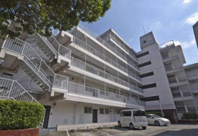 【外観】 | パラシオン羽沢 | 横浜市営地下鉄ブルーライン「片倉町」駅徒歩18分、又はバス4分「菅田町入口」バス停徒歩9分！
