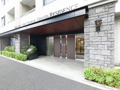 【エントランス】 | グローベル　ザ・セレナ　グランレジデンス | JR根岸線「新杉田」駅徒歩6分の好立地！京急本線「杉田」駅徒歩13分の2線2駅利用可能！