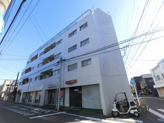 【外観】 | 全居室に収納有！角部屋につき二面採光です♪