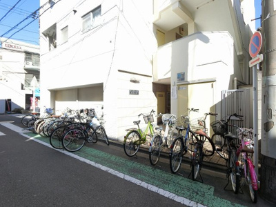 【その他共用部分】 | サングレイス鶴見本町 | 駐輪場
