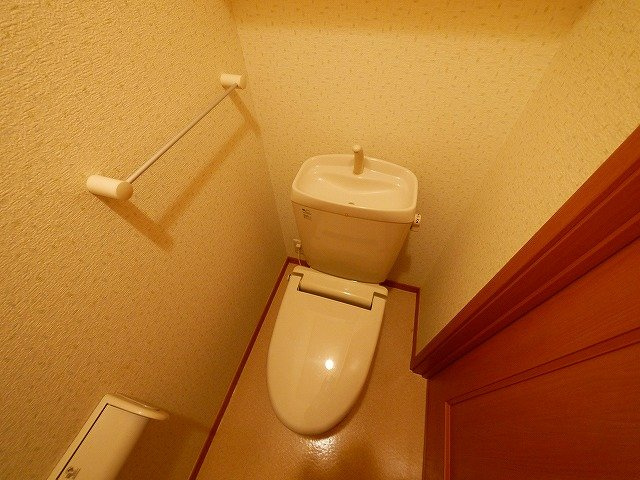 リア　フォレスト　サガラのトイレ|清潔感のあるトイレです