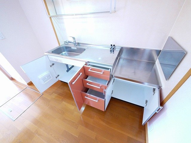 リア　フォレスト　サガラのキッチン|キッチンでお料理をお楽しみください