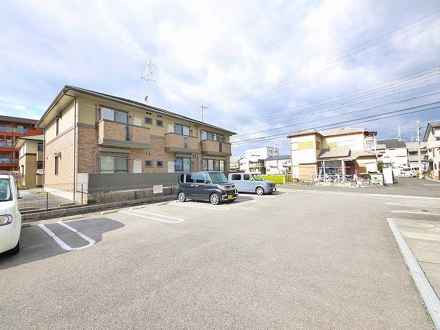 リア　フォレスト　サガラの駐車場|駐車場です