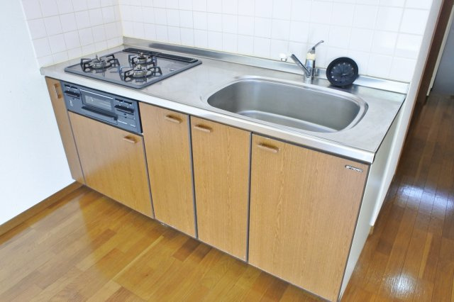 トミーハウス鹿島ガーデンⅡのキッチン