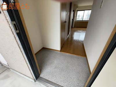 【玄関】 | ピュアビル