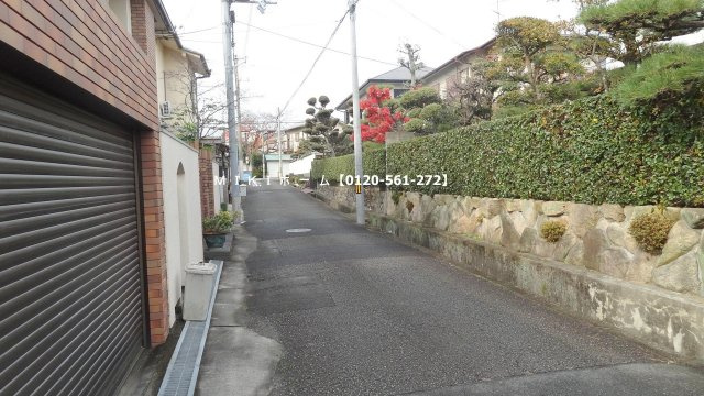 箕面市桜ケ丘４丁目　土地の周辺