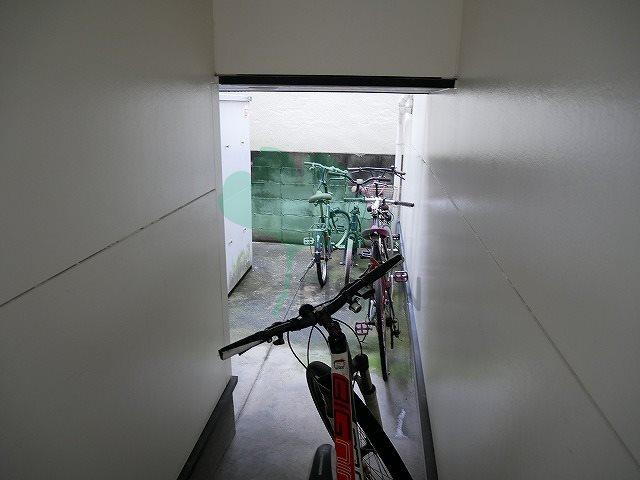 チェルカーレ高宮の駐車場