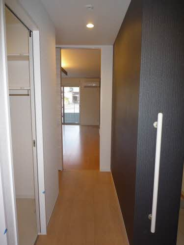 シャーメゾン　フォレストのエントランス