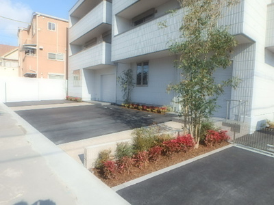 【駐車場】 | シュヴァルブラン