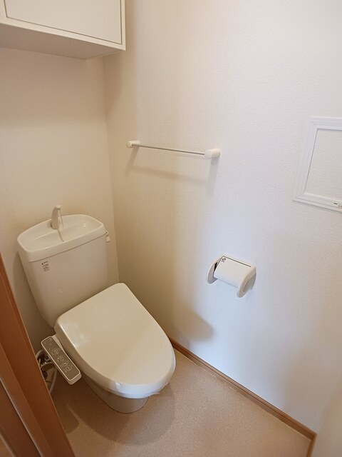 クレイン・ガーデンＣのトイレ