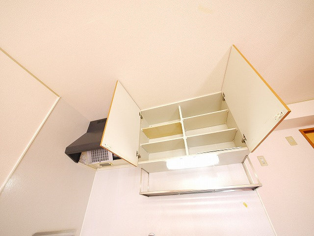 リビングタウン木津南　Ａ棟のキッチン|キッチンでお料理をお楽しみください