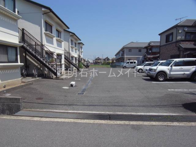 【駐車場】 | ルミナスハイツ