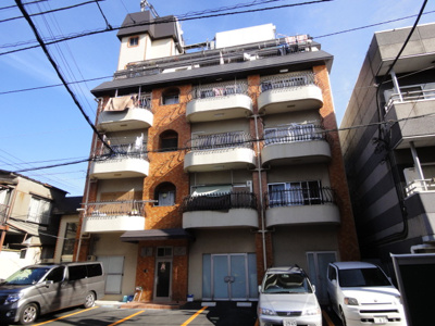 【外観】 | 村田マンション | 村田マンション　鉄筋コンクリート造の外観タイル張りマンション！鶯谷駅から徒歩５分の好立地！言問通りから１本中に入っており静かな環境！全居室東南向きのため日当たり良好！