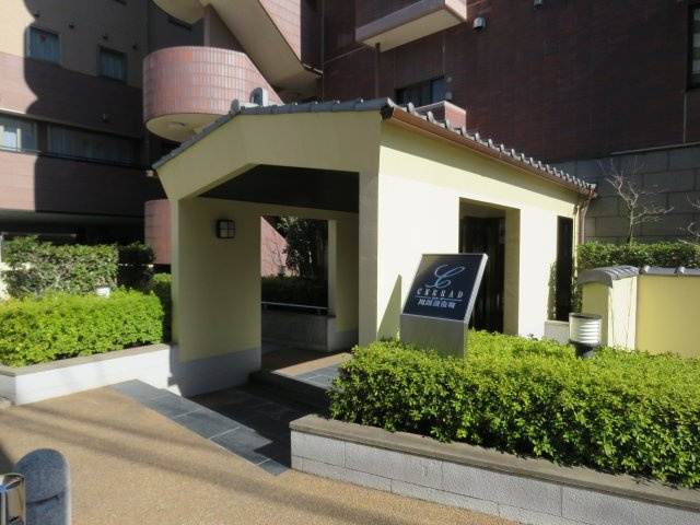 ダイアパレス川越連雀町のエントランス