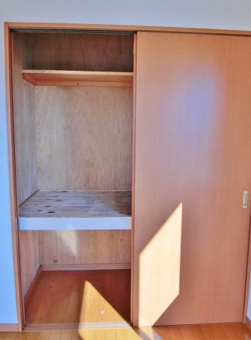 北今泉R邸貸家の収納