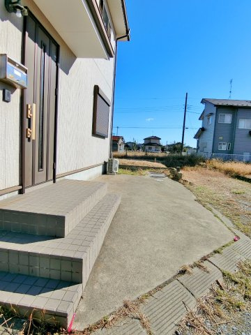 北今泉R邸貸家の駐車場