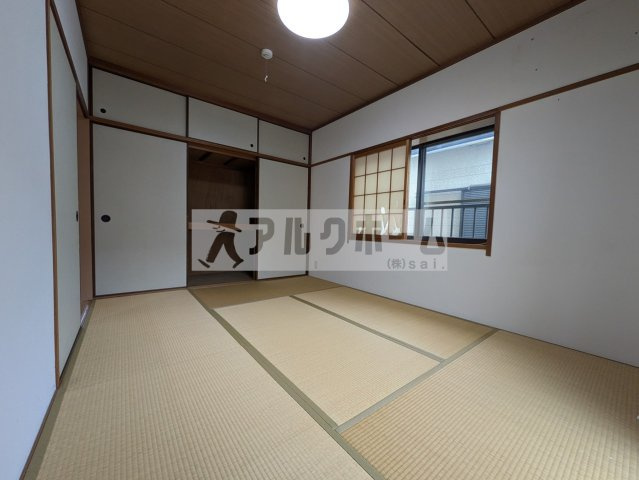 本町八幸ハイツの和室