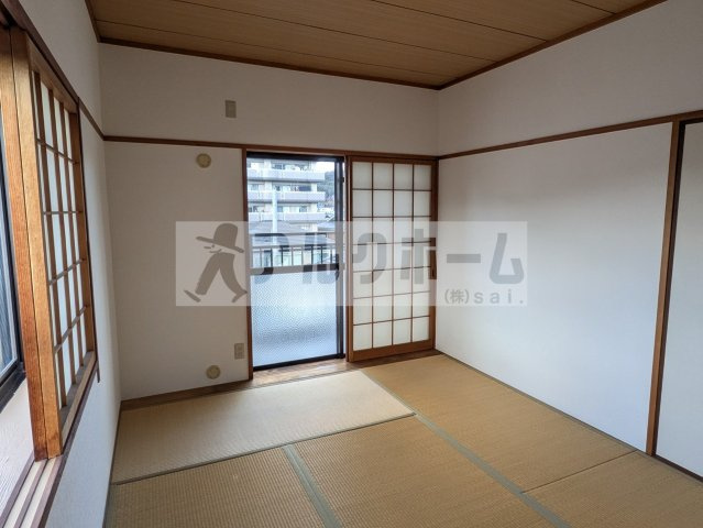 本町八幸ハイツの和室