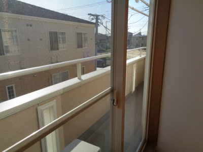 【バルコニー】 | メゾンアルファ | バルコニー付きです