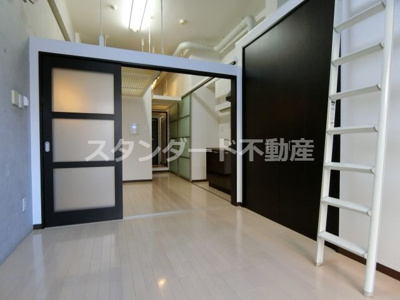 【居間・リビング】 | T's SQUARE天神橋(ティーズスクエア天神橋)