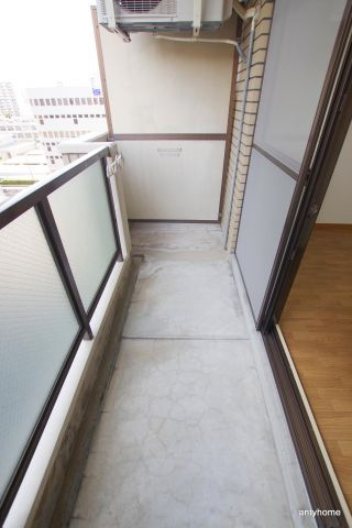 ノルデンハイム天神橋　仲介手数料無料のバルコニー
