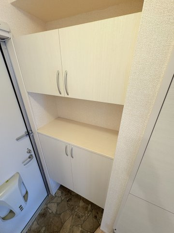 ベルツリー宮ノ上の玄関